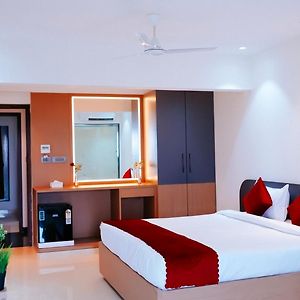 Hsquare Hotel Andheri West